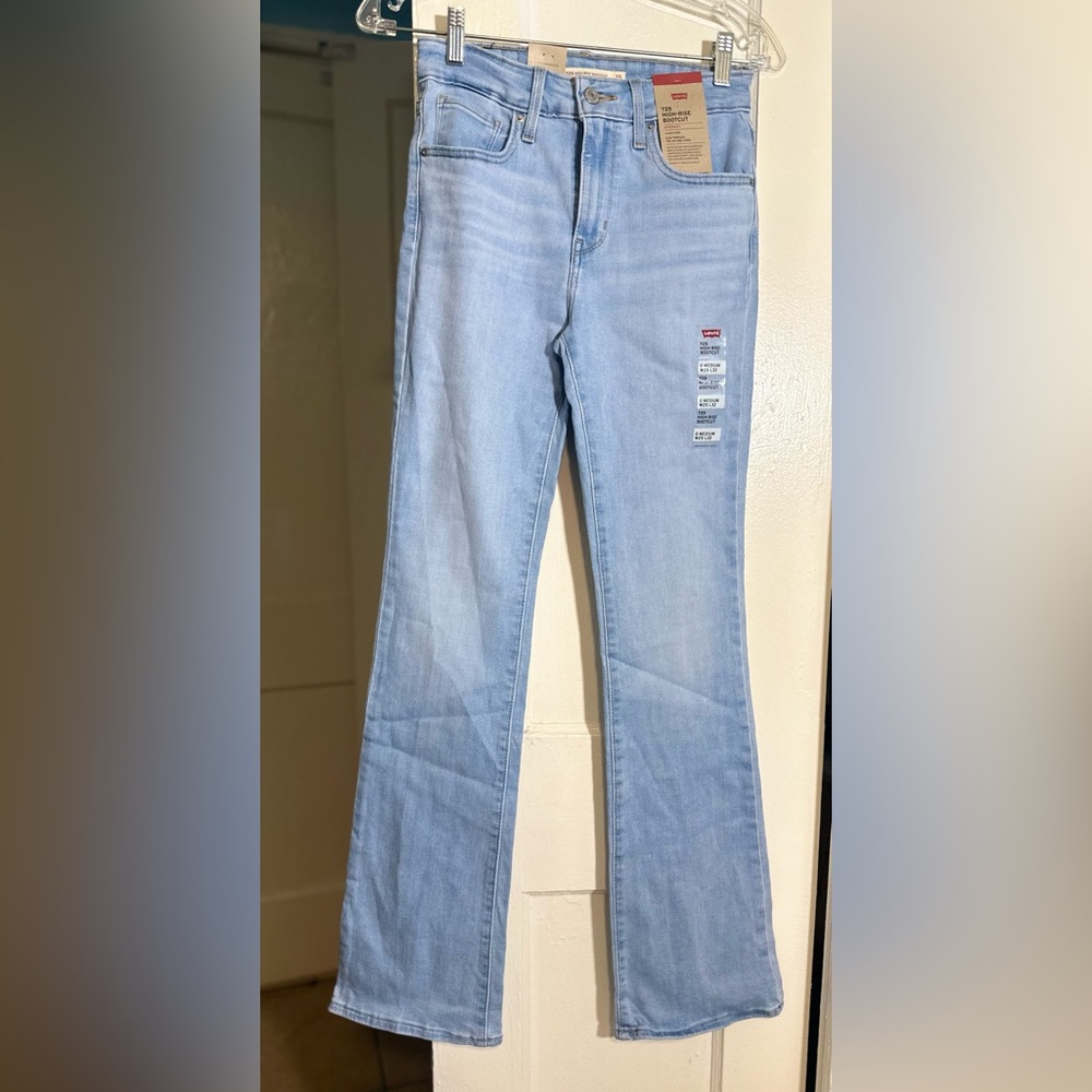 Levi's Light Blue Women's Jeans